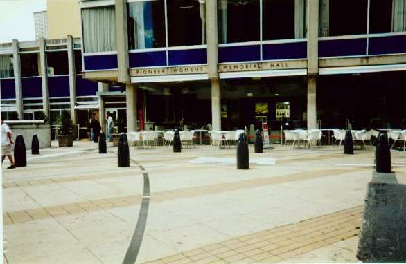 Britney Spears- I'm A Slave 4 U Lyrics · Britney Spears- Lucky Lyrics 